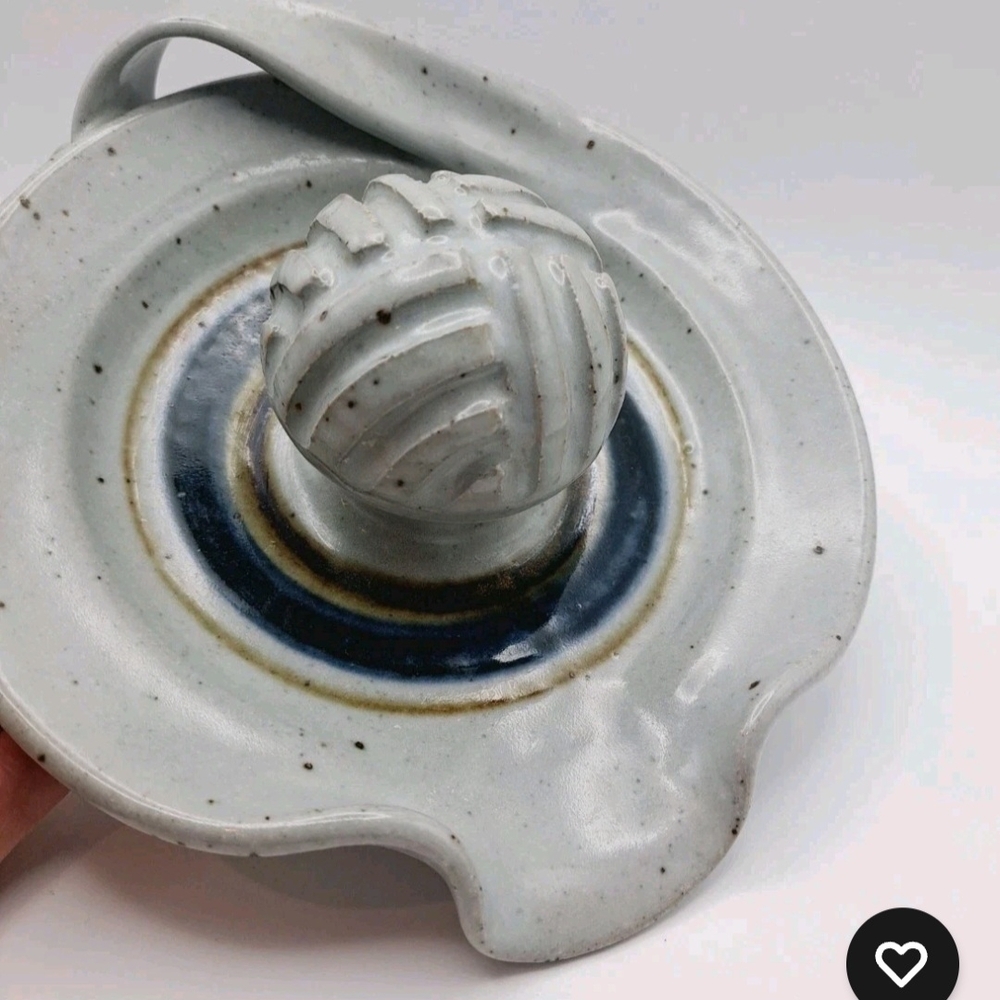 Citrus Juicer Pottery White and Blue